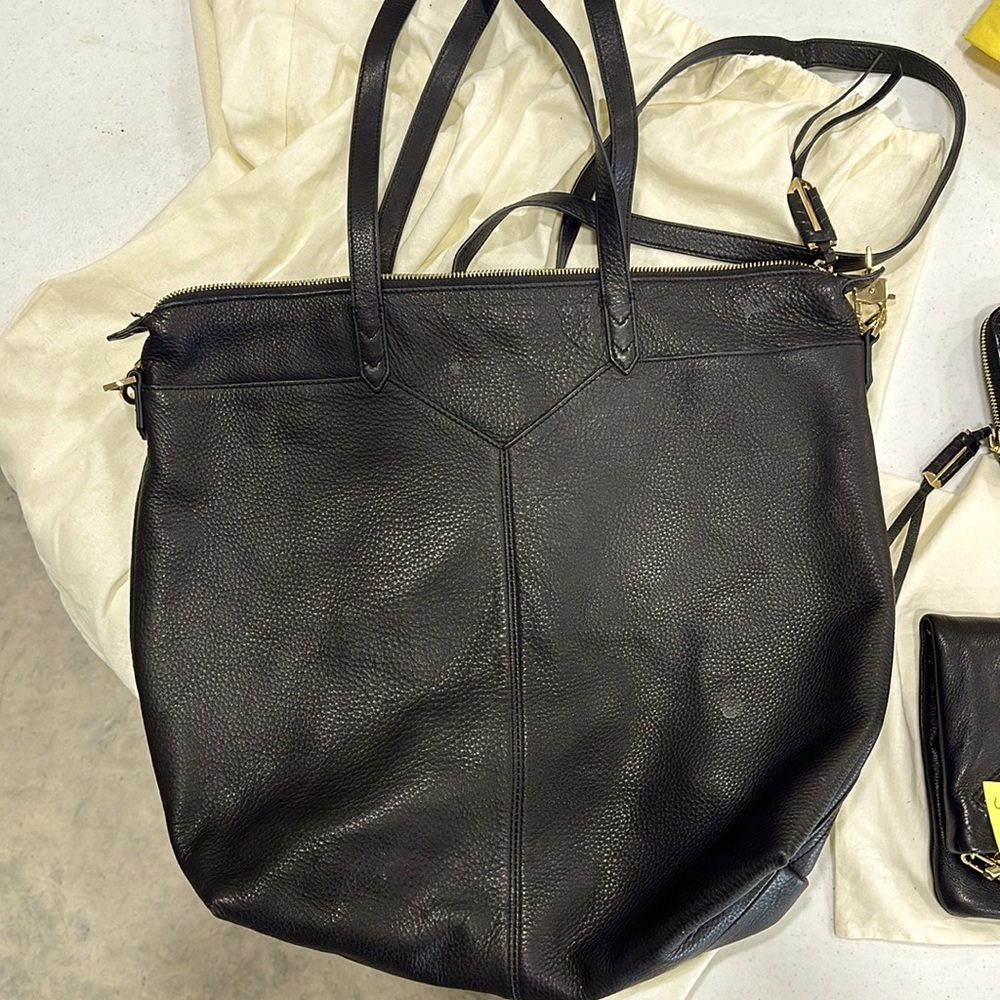 Covet by Stella and dot purse - shoulder with crossbody